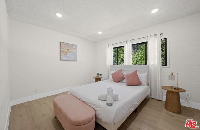 2617 S Beverly Drive, Los Angeles, CA 90034