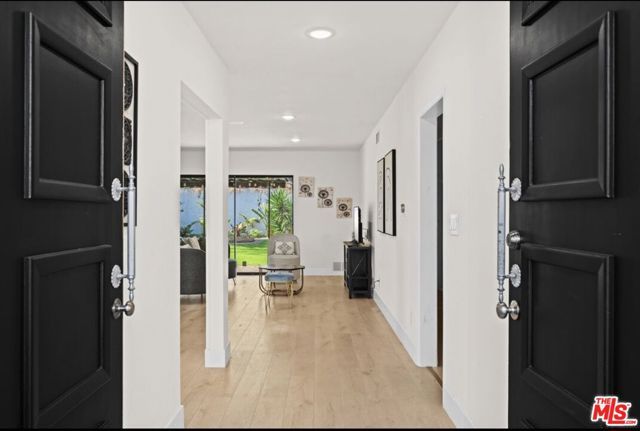 2617 S Beverly Drive, Los Angeles, CA 90034