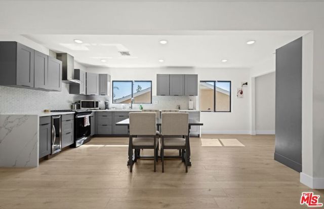 2617 S Beverly Drive, Los Angeles, CA 90034