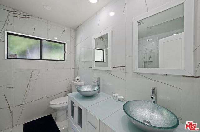 2617 S Beverly Drive, Los Angeles, CA 90034