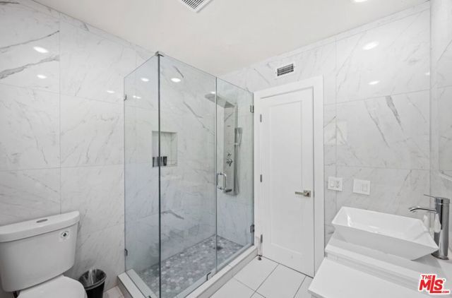 2617 S Beverly Drive, Los Angeles, CA 90034
