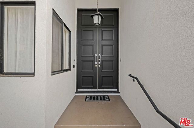2617 S Beverly Drive, Los Angeles, CA 90034