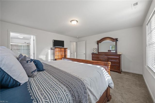 322 Edgewood DR, Smithfield, VA 23430