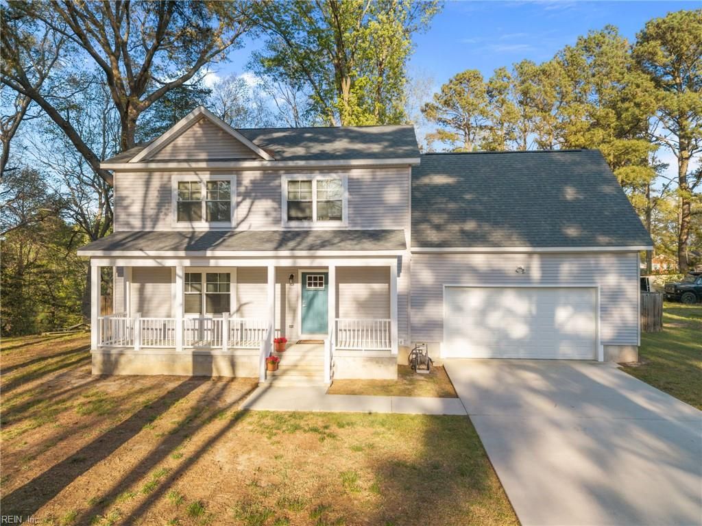 322 Edgewood DR, Smithfield, VA 23430