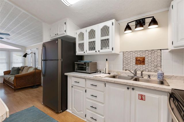 42769 HIGHWAY 27 101, Davenport, FL 33837