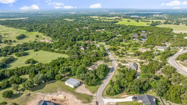 2200 Brookhollow Drive, Granbury, TX 76048