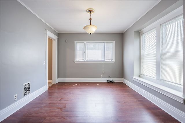 115 Parkside Avenue, Rochester, NY 14609
