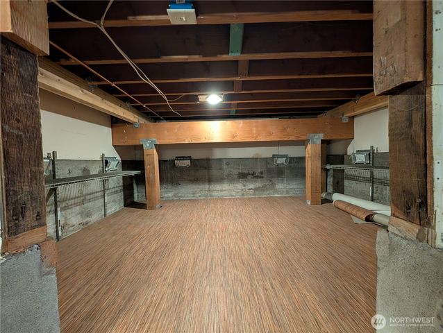 2623 39th Avenue SW, Seattle, WA 98116