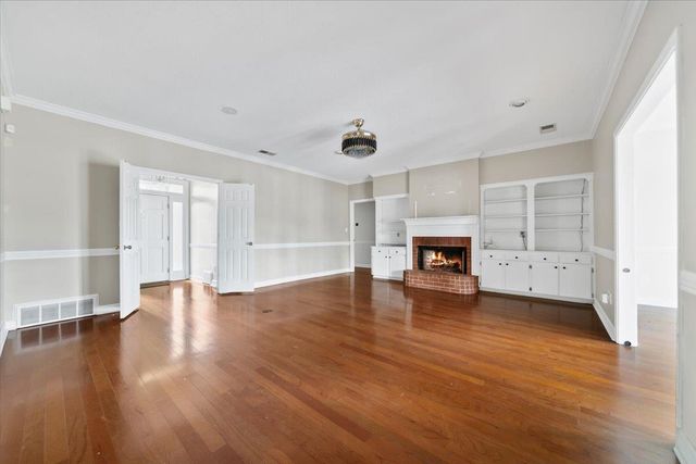 9032 SUMMER GROVE CV, Memphis, TN 38018