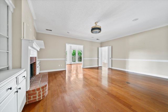 9032 SUMMER GROVE CV, Memphis, TN 38018