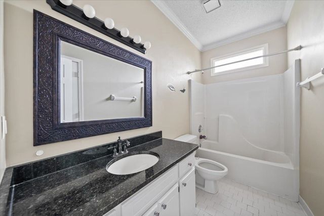 9032 SUMMER GROVE CV, Memphis, TN 38018