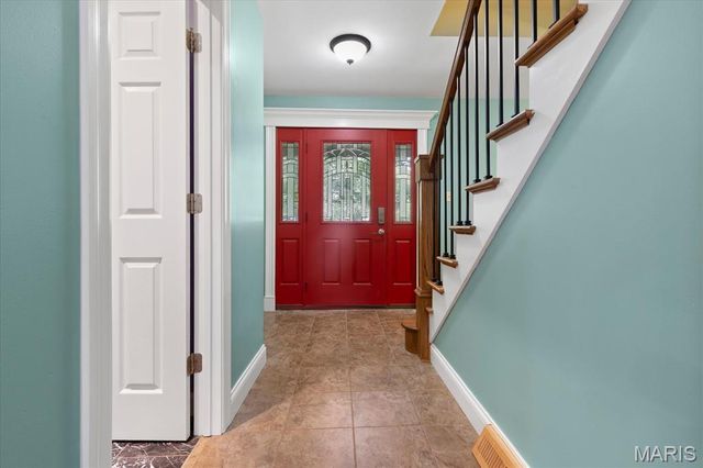 44 Wilderness Lane, Defiance, MO 63341