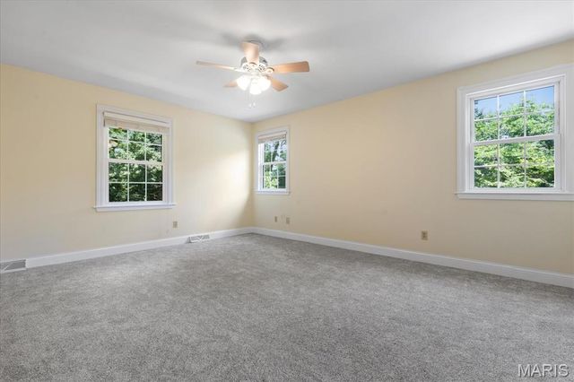 44 Wilderness Lane, Defiance, MO 63341
