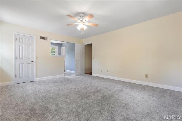 44 Wilderness Lane, Defiance, MO 63341