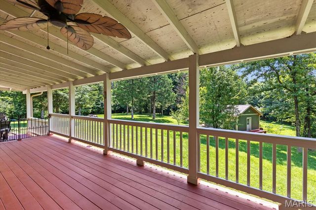 44 Wilderness Lane, Defiance, MO 63341