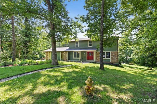44 Wilderness Lane, Defiance, MO 63341