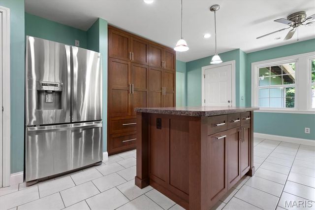 44 Wilderness Lane, Defiance, MO 63341