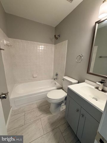 8318 FOUNDERS WOODS WAY, Fort Washington, MD 20744