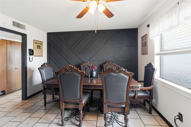 647 W Travis Street, Dublin, TX 76446