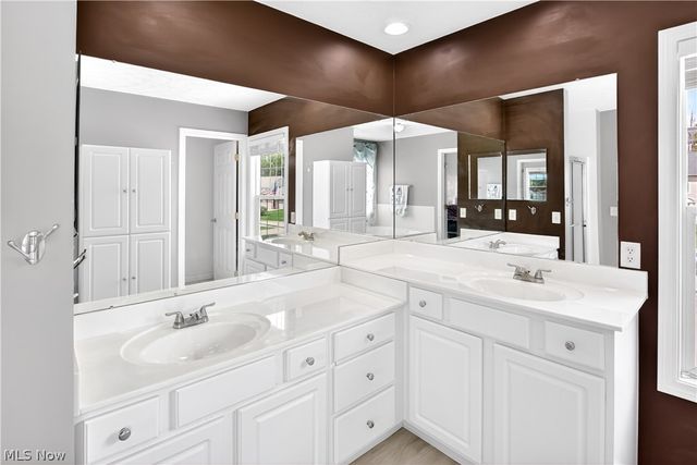 2996 Pondsford Drive, Medina, OH 44256