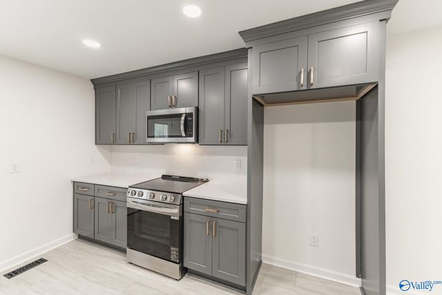 4006 Telstar Circle, Huntsville, AL 35805