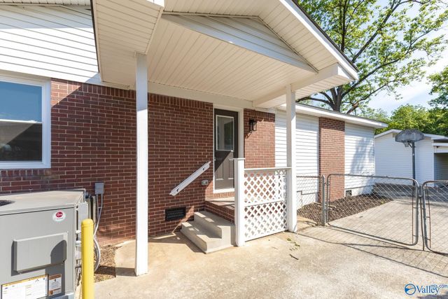 4006 Telstar Circle, Huntsville, AL 35805