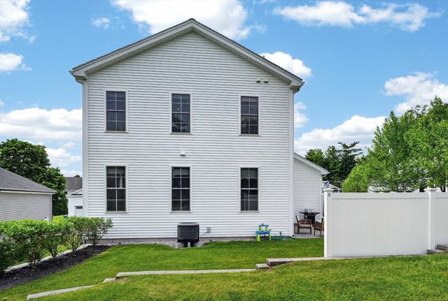 5 Mirasol Cir 5, Acton, MA 01720