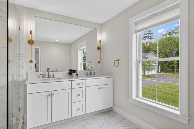 5 Mirasol Cir 5, Acton, MA 01720