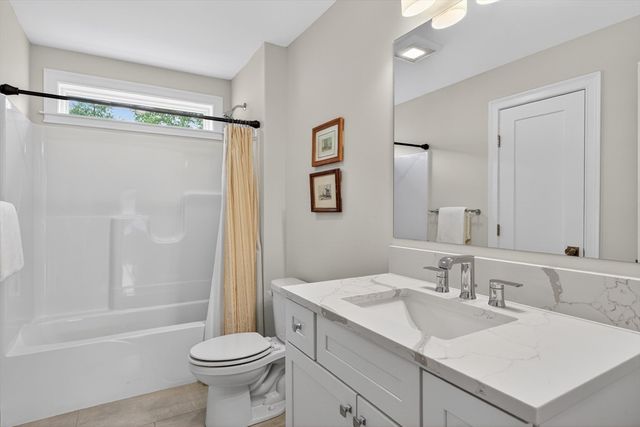 5 Mirasol Cir 5, Acton, MA 01720