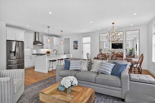 5 Mirasol Cir 5, Acton, MA 01720