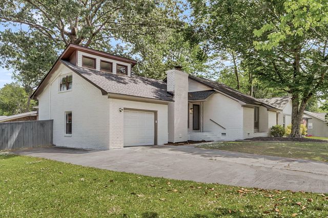 109 Flamingo Drive, Ladson, SC 29456
