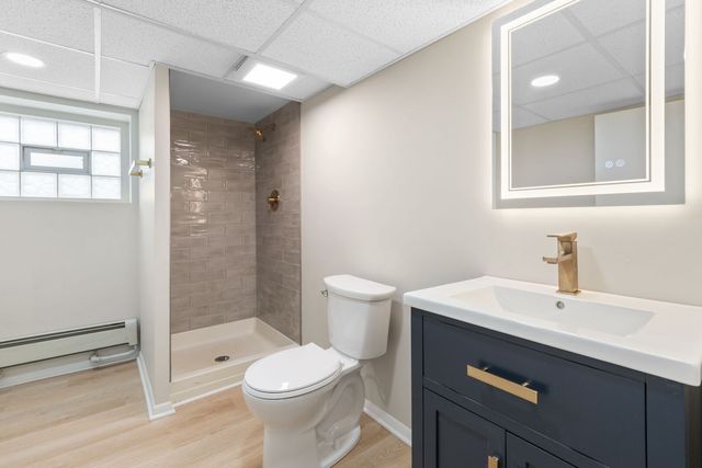 5747 N Melvina Avenue, Chicago, IL 60646