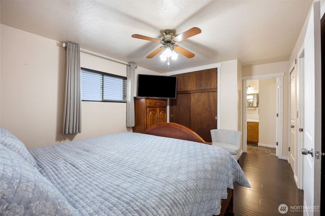 8507 NE Hillcrest Drive, Moses Lake, WA 98837