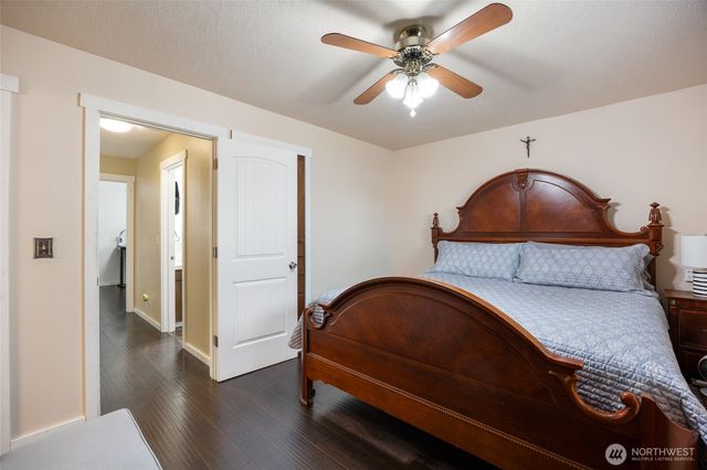 8507 NE Hillcrest Drive, Moses Lake, WA 98837