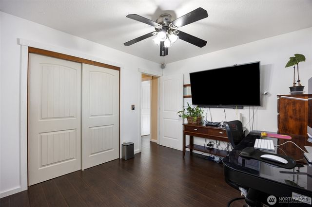 8507 NE Hillcrest Drive, Moses Lake, WA 98837