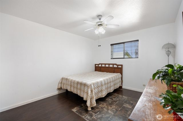 8507 NE Hillcrest Drive, Moses Lake, WA 98837