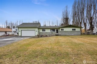 8507 NE Hillcrest Drive, Moses Lake, WA 98837