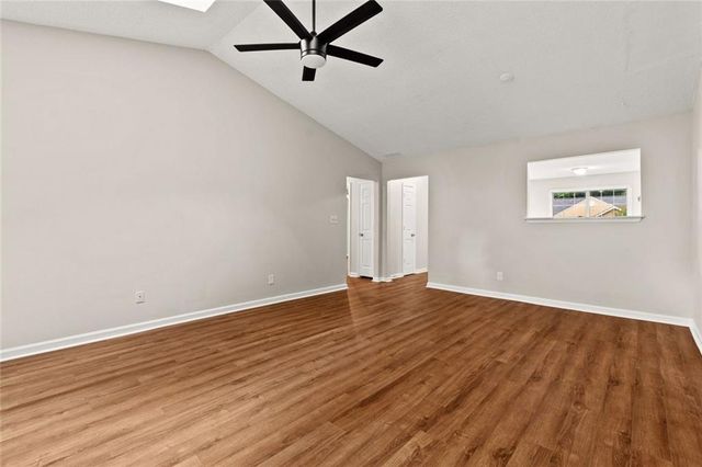 5126 Farm Place Drive NE, Woodstock, GA 30188