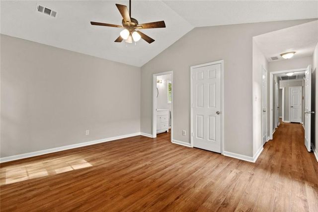 5126 Farm Place Drive NE, Woodstock, GA 30188