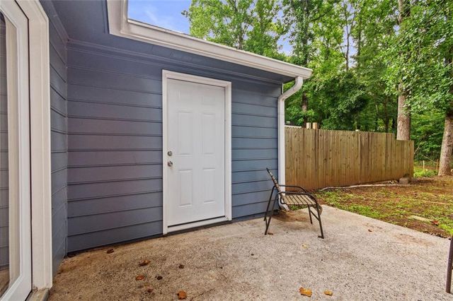 5126 Farm Place Drive NE, Woodstock, GA 30188