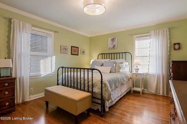 4327 Alicent Rd, Louisville, KY 40207