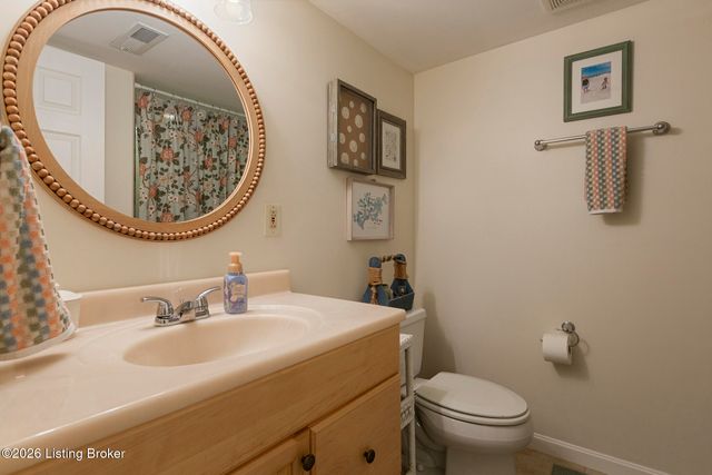 4327 Alicent Rd, Louisville, KY 40207