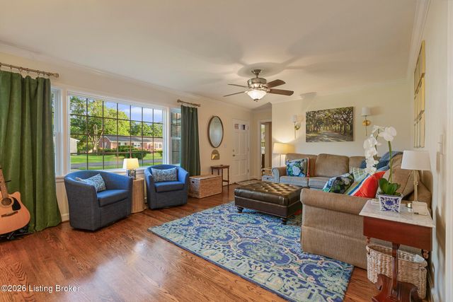 4327 Alicent Rd, Louisville, KY 40207