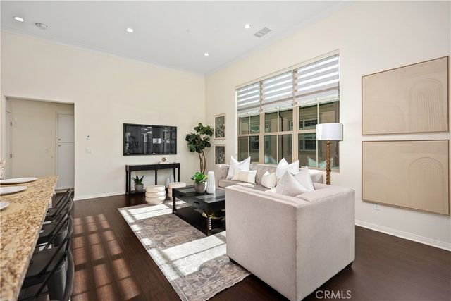 86 Mayfair, Irvine, CA 92620