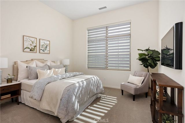 86 Mayfair, Irvine, CA 92620