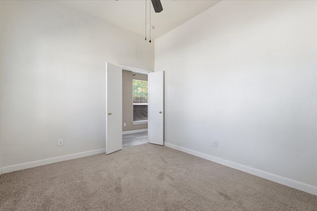 3003 Lake Ridge Drive, Sanger, TX 76266
