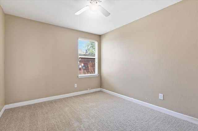 3003 Lake Ridge Drive, Sanger, TX 76266