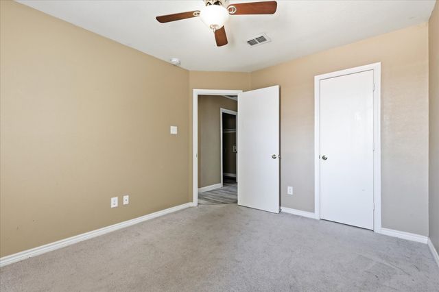 3003 Lake Ridge Drive, Sanger, TX 76266