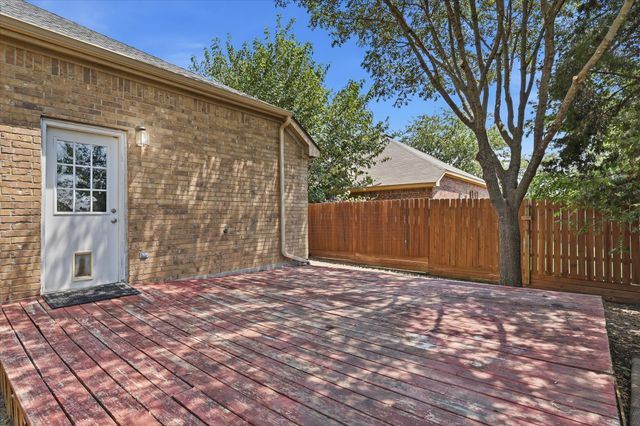 3003 Lake Ridge Drive, Sanger, TX 76266