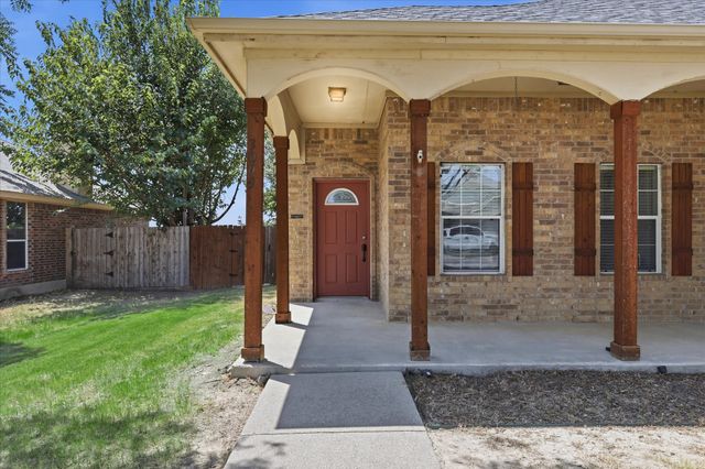 3003 Lake Ridge Drive, Sanger, TX 76266